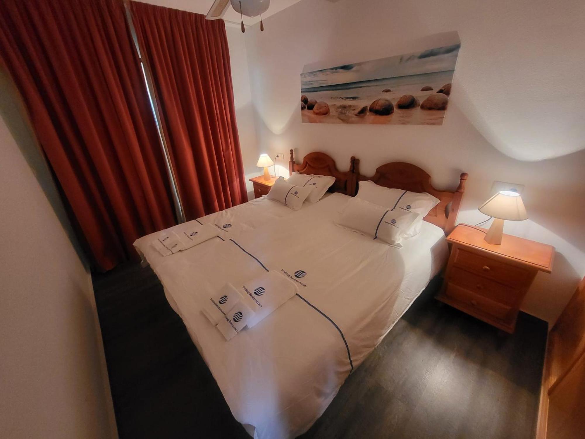 Trinisol II Private Apartments With Sea View Benidorm Exterior photo
